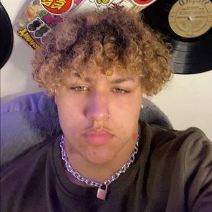 Meet your Posher, Noah